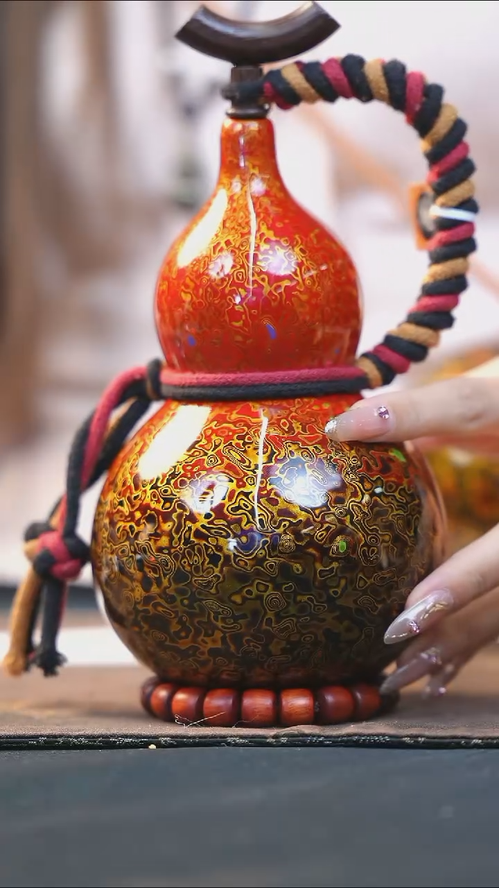 【闪购商品】WY369漆艺酒葫芦不包手串及旋转底座