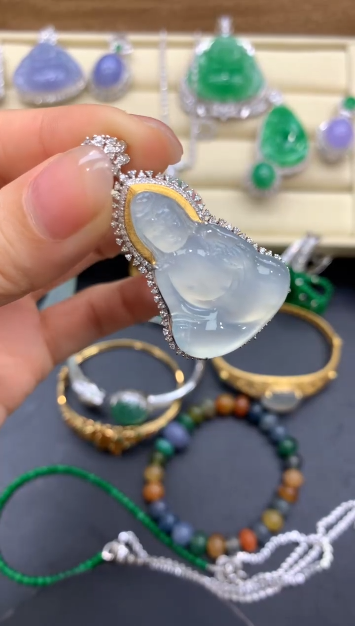 【闪购商品】翡翠颈饰18K金镶嵌601-中国好珍宝