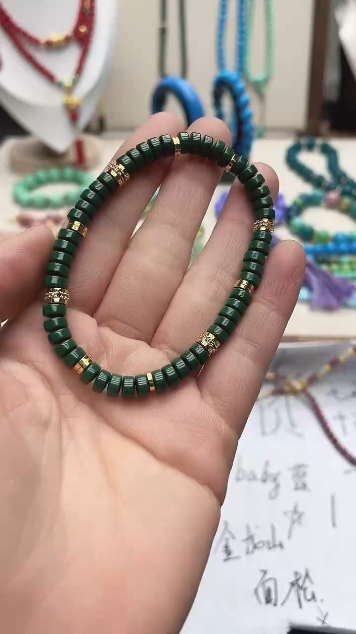 珍藏特色绿色高瓷