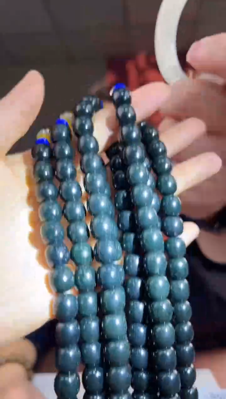 颈饰未镶嵌和田玉a22