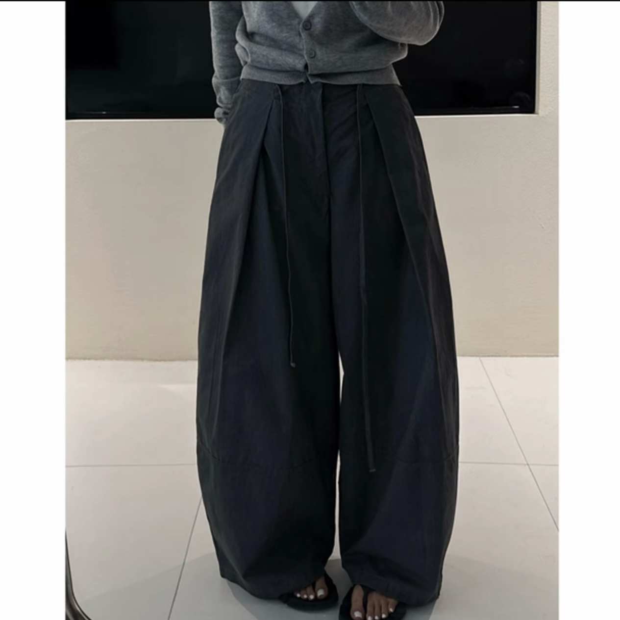 2025女士秋款韩系抽绳宽松显瘦百搭慵懒风阔腿裤蓬松版