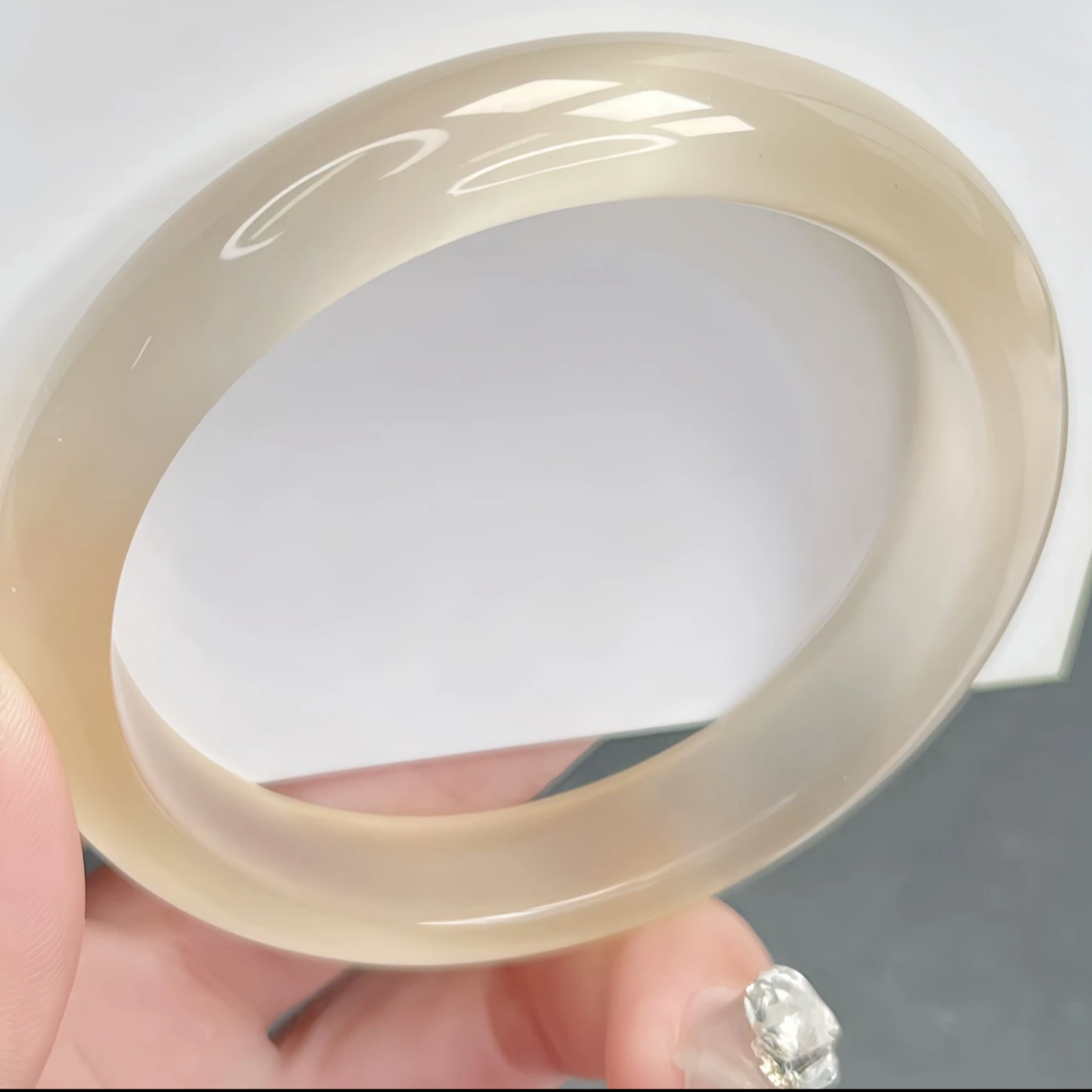 手镯 香槟金  高级尊贵 贵妇必备款   51圈口