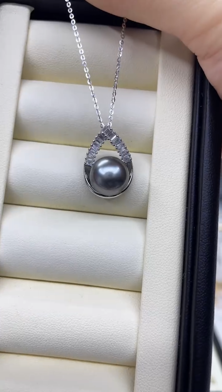 银S925镶嵌吊坠(赠链)海水珍珠芳*10-11mm