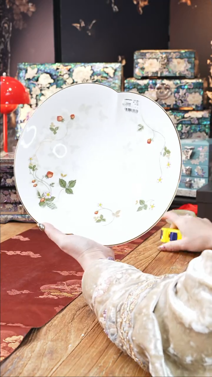 【闪购商品】瓷片豆包儿推荐饰品摆件