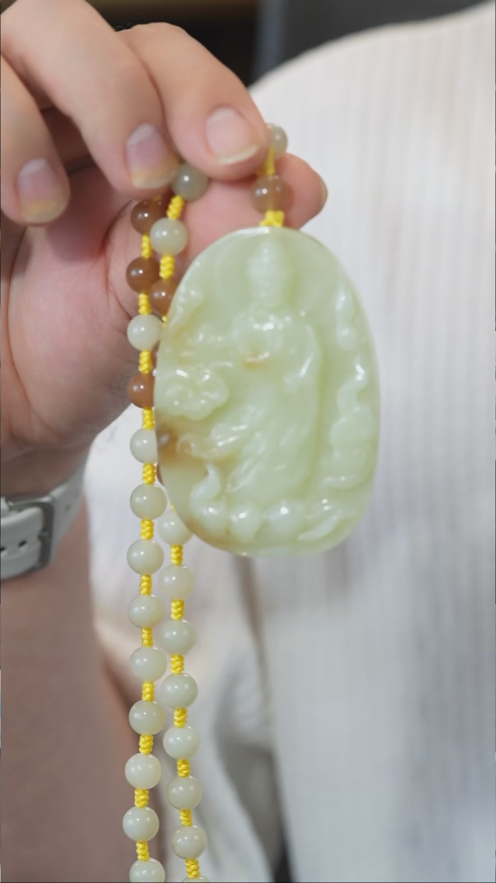 和田玉未镶嵌颈饰观音