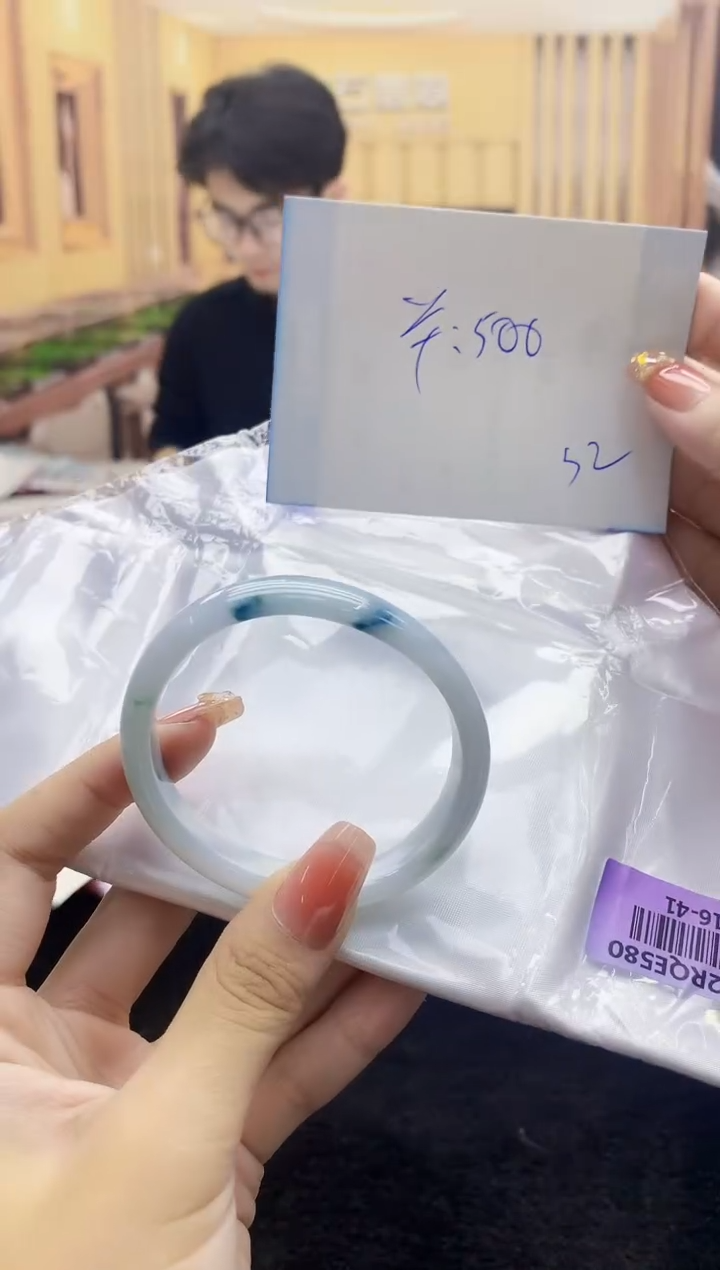 【闪购商品】翡翠手镯未镶嵌    H16-41