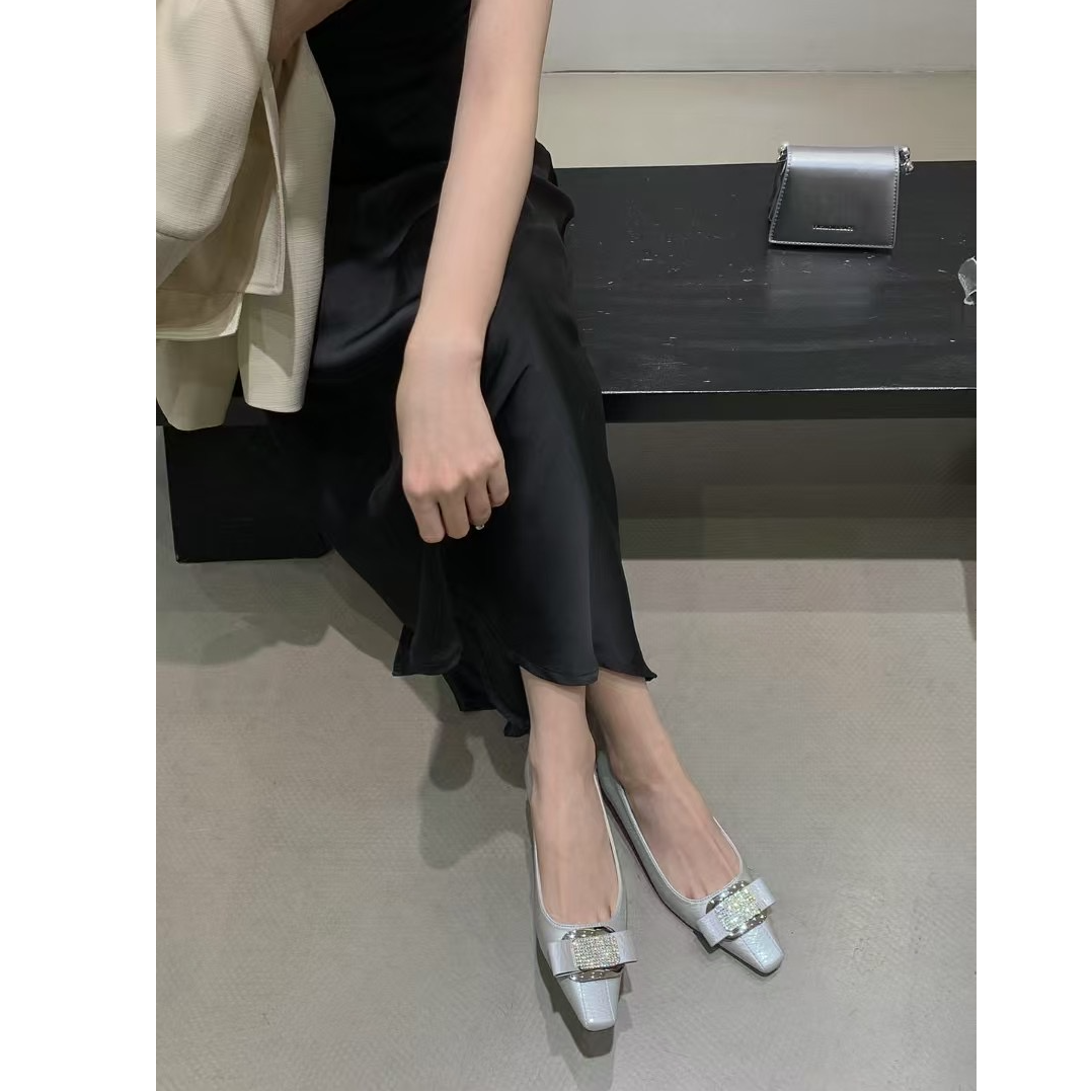 平底单鞋女浅口新款鞋子春季低跟女鞋一脚蹬瓢鞋小方头豆豆鞋 G