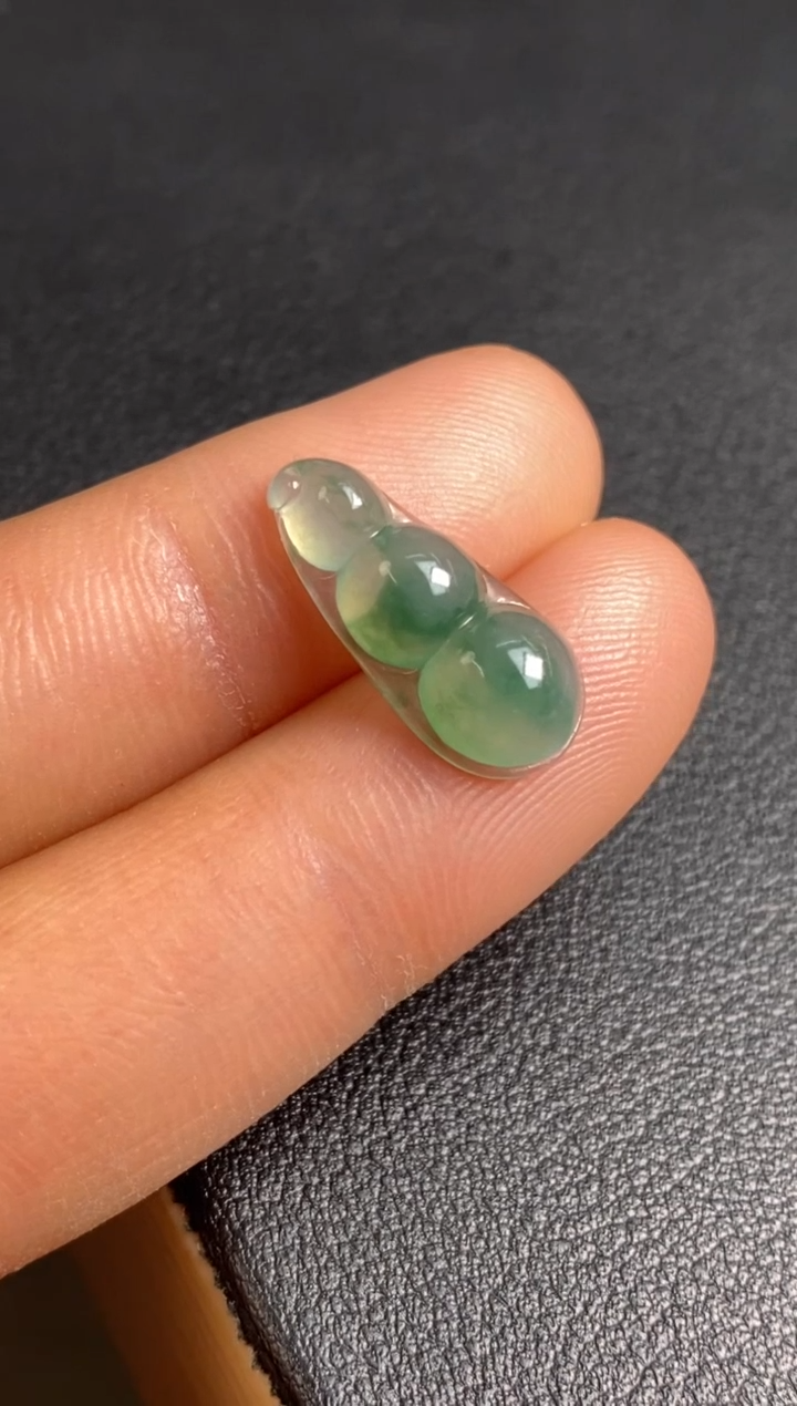 【闪购商品】定制翡翠未镶嵌翡翠毛货~