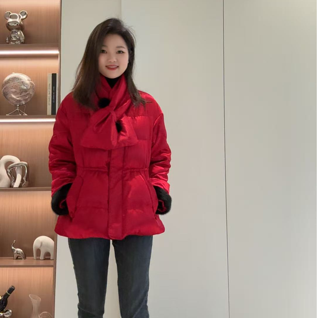 （8938）新年战袍围巾羽绒服水貂毛袖口保暖鹅绒服抽绳中长款外套女