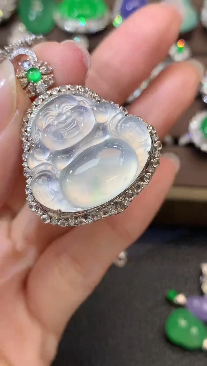 吊坠(不含链)18K金镶嵌翡翠D23