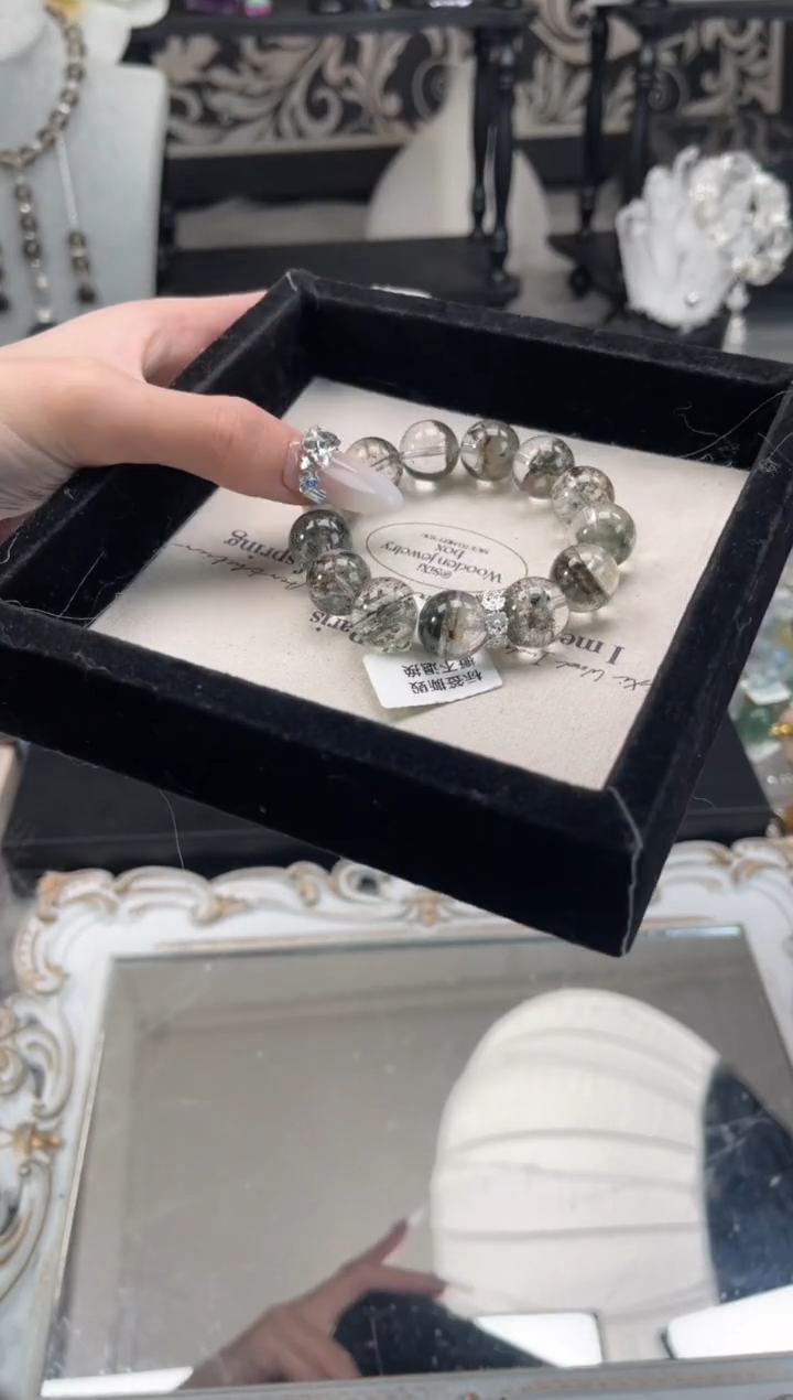 【闪购商品】水晶手链未镶嵌天然水晶 多样性发货