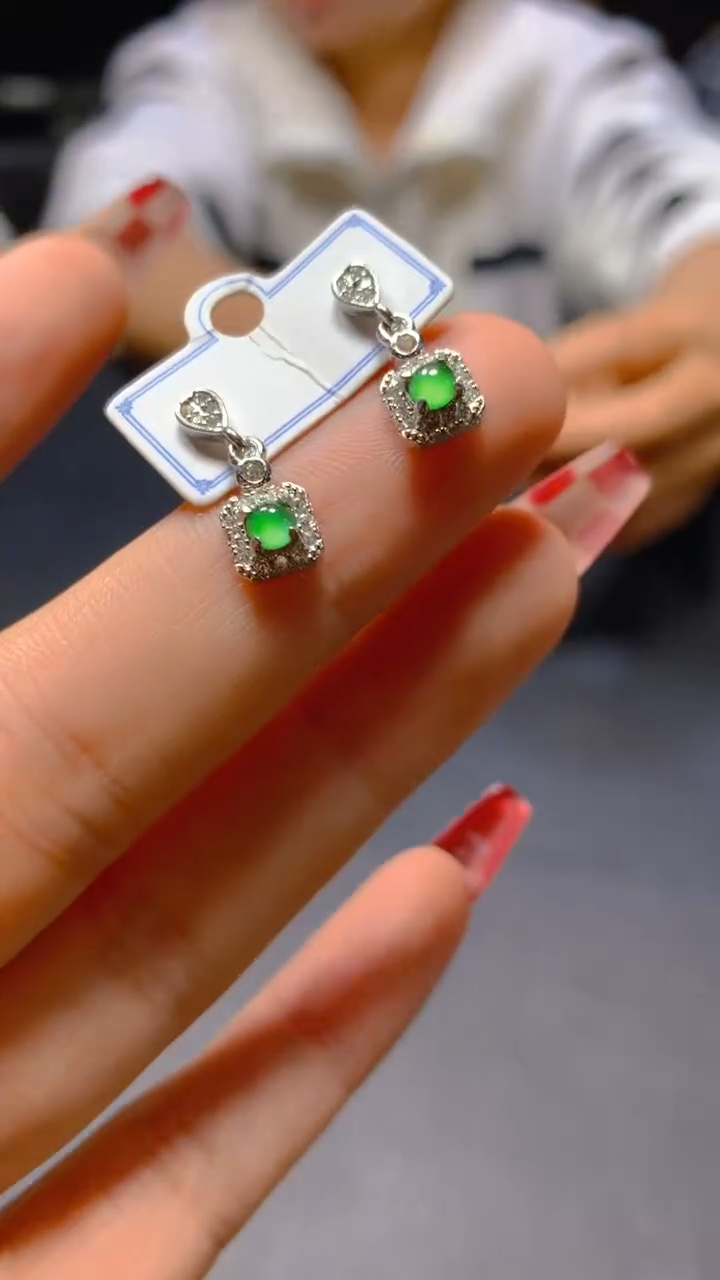 【闪购商品】翡翠耳饰未镶嵌0766362873多样性发一