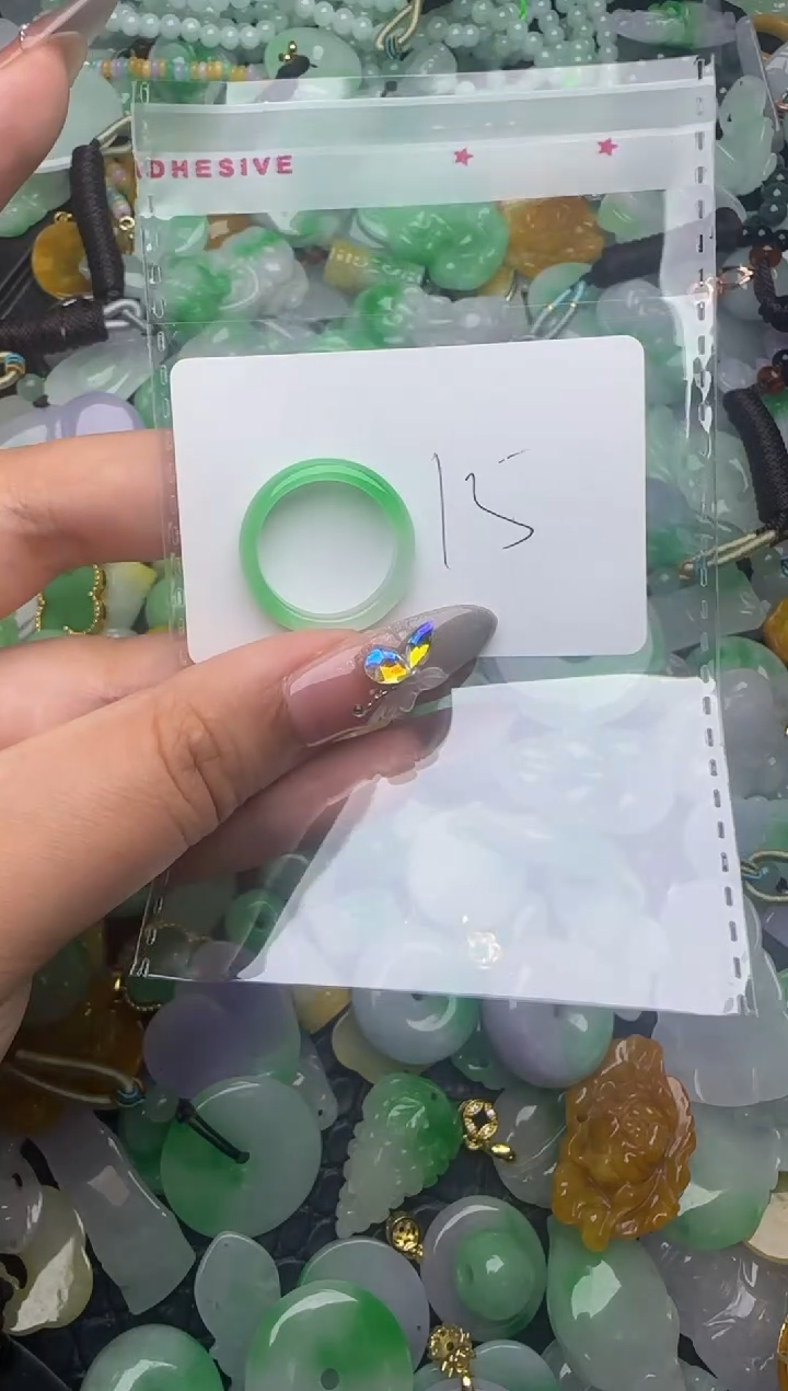 翡翠未镶嵌颈饰天然缅甸翡翠吊坠