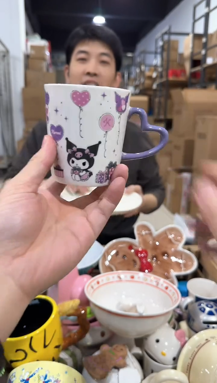 瓷片库洛米爱心把手水杯