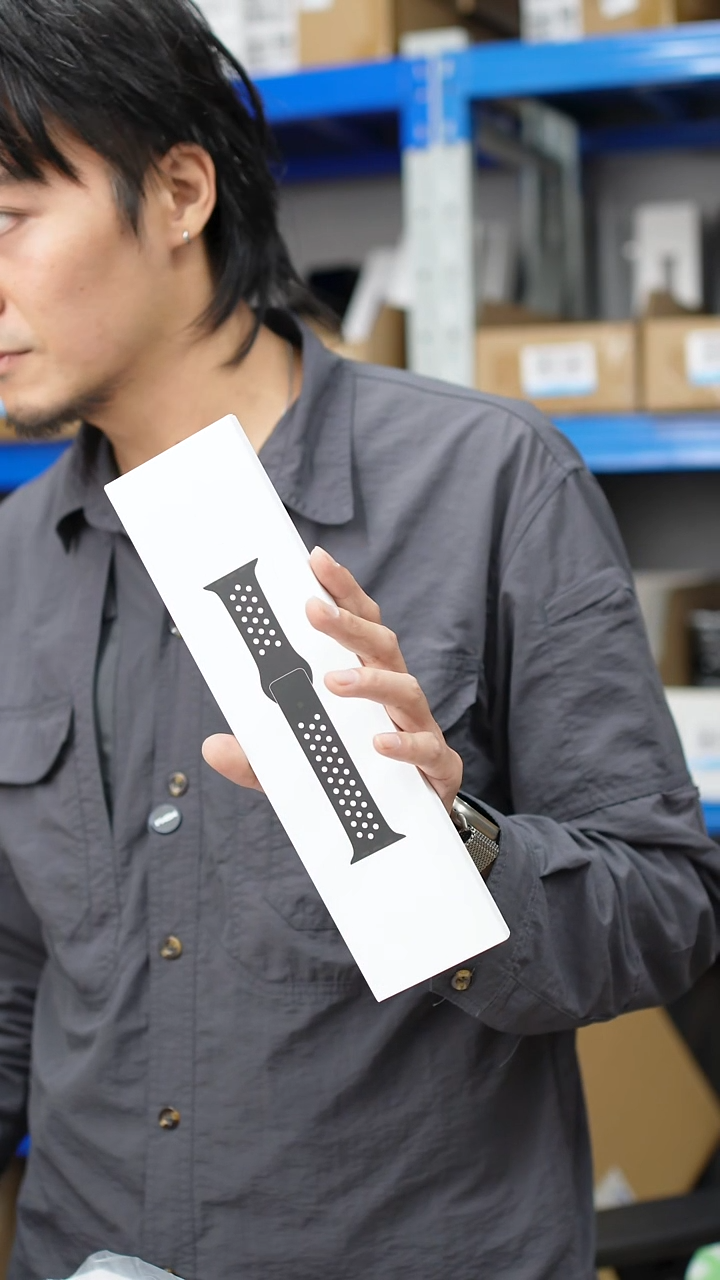 未拆封大表盘 耐克洞洞 黑配黑 