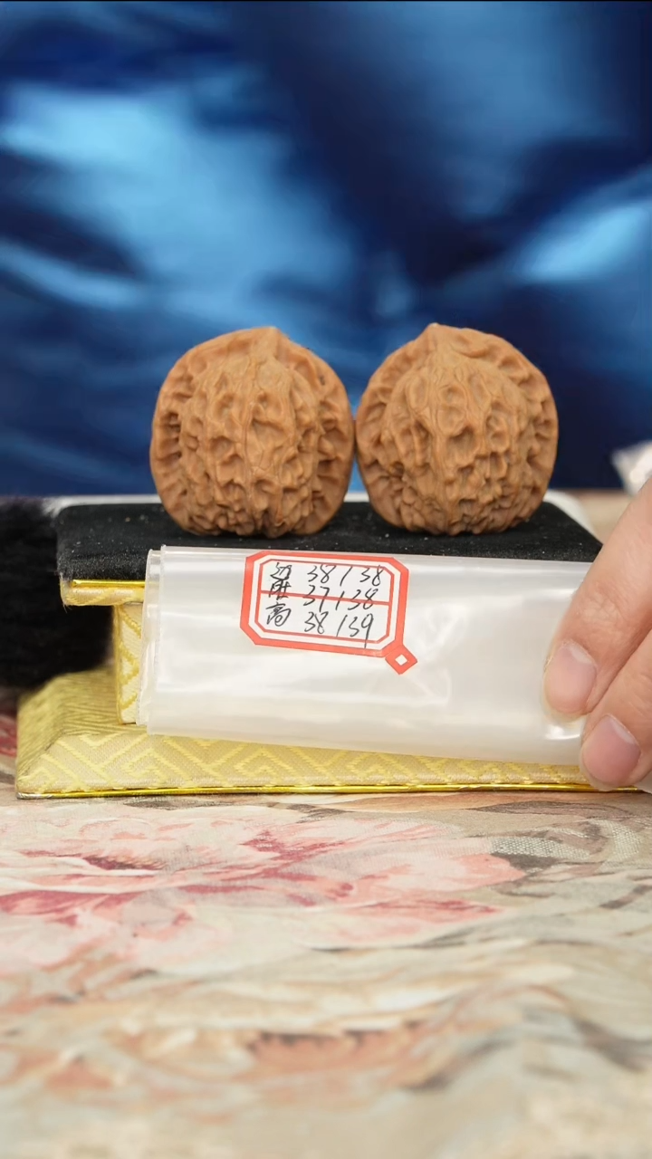 【闪购商品】文玩核桃把件非嫁接北京