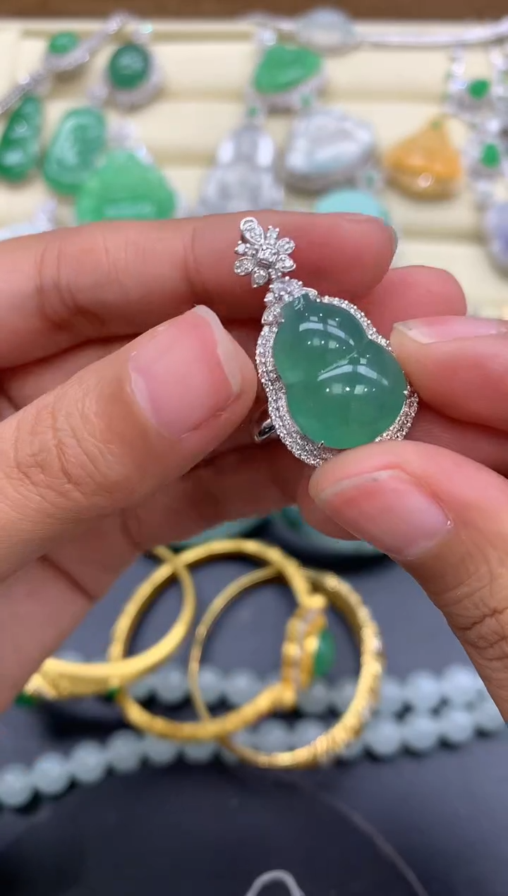 【闪购商品】翡翠戒指18K金镶嵌485-中国好珍宝