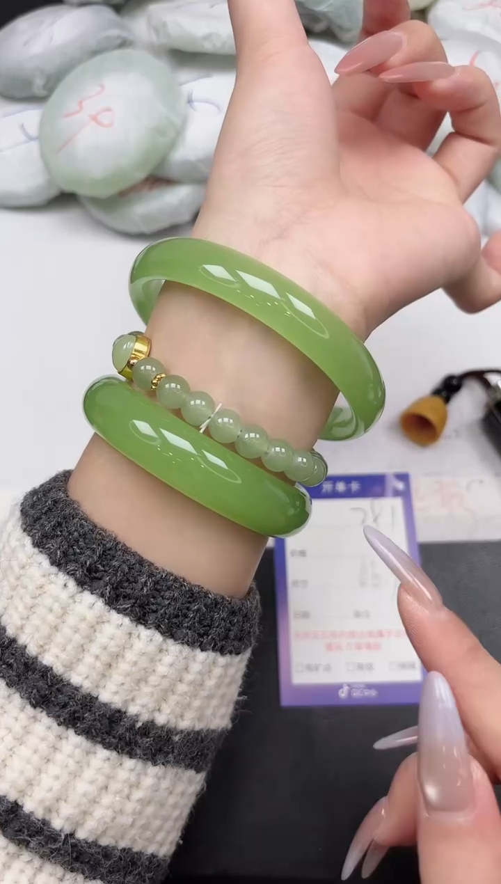 东凌女款手镯271-66.7