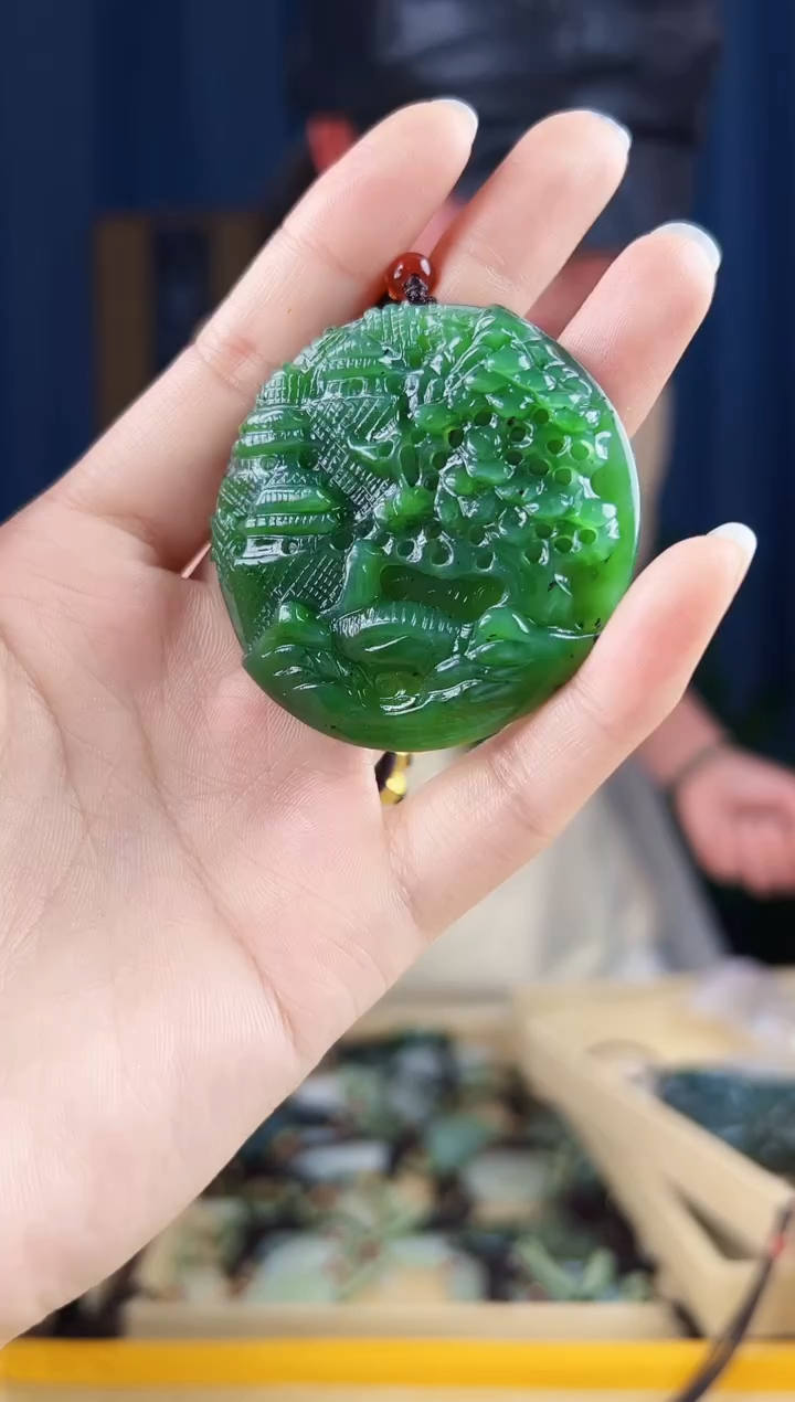颈饰未镶嵌和田玉拍一发一，多样性发货