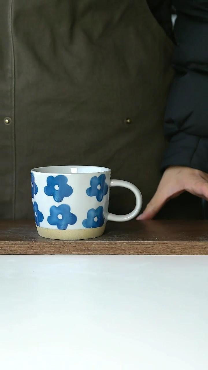 【闪购商品】陶瓷粗陶手作花朵马克杯300ml@4-2@
