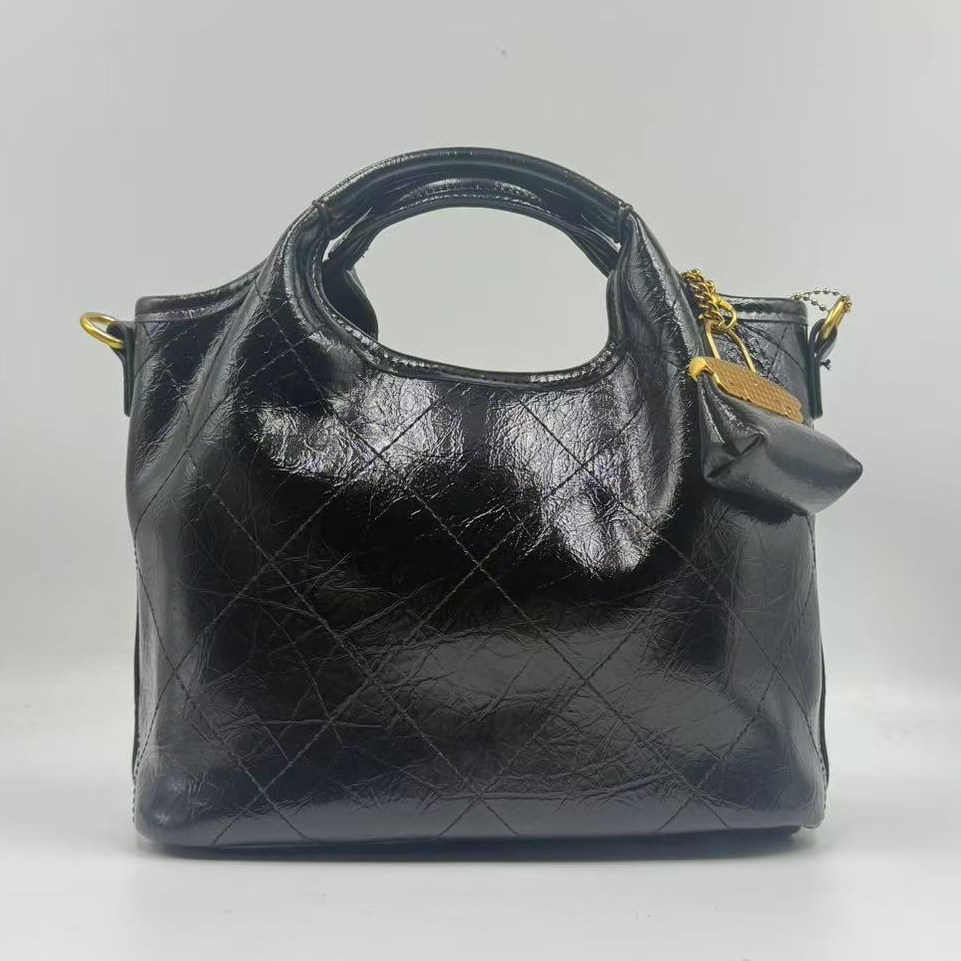 LQ-WITH-QUEEN真皮女包风小菜包黑色-大 0632