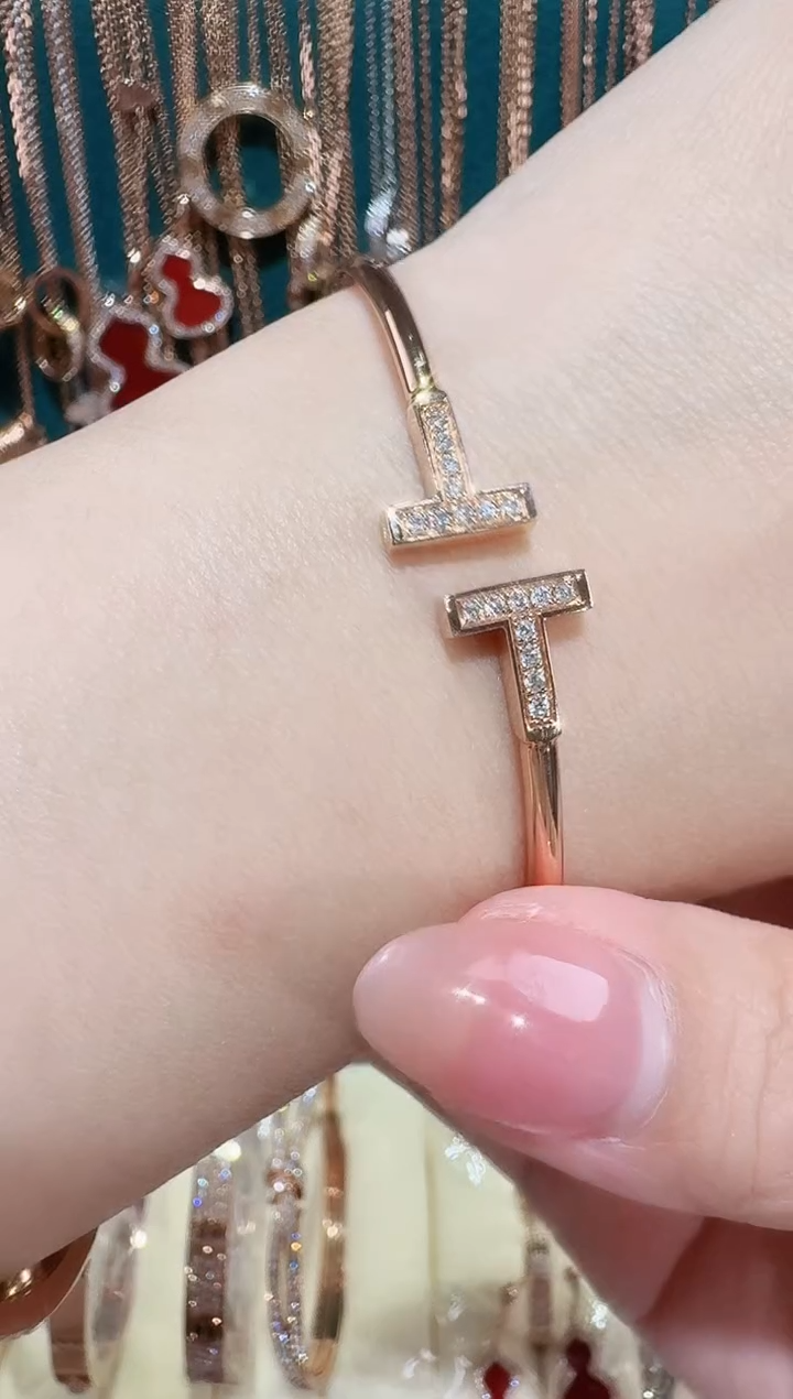 【闪购商品】钻石手镯18K金镶嵌手镯