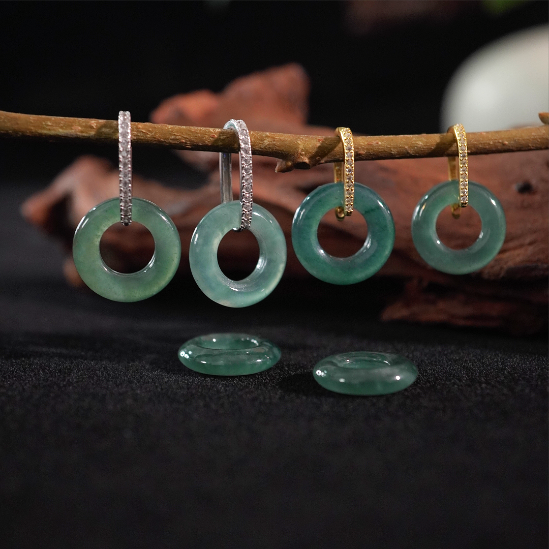 天然A货翡翠耳环S925银耳坠时尚百搭耳环（天然多样性发一对）