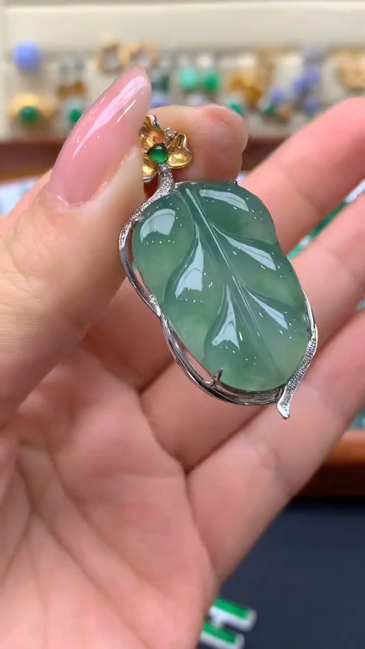 【闪购商品】翡翠颈饰18K金镶嵌237-天然翡翠