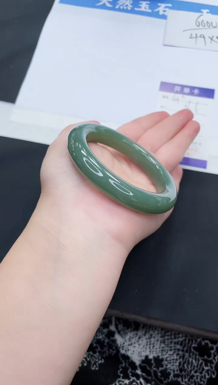 【闪购商品】和田玉手镯未镶嵌HT63-56+