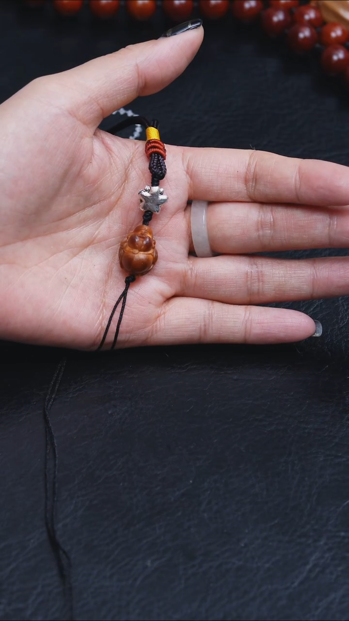 吊坠橄榄核北***极1.3财神单籽