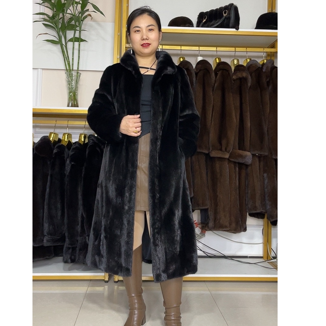 80-120宝嘉美美黑领子款时尚女士黑色设计师宽松冬季气质女款