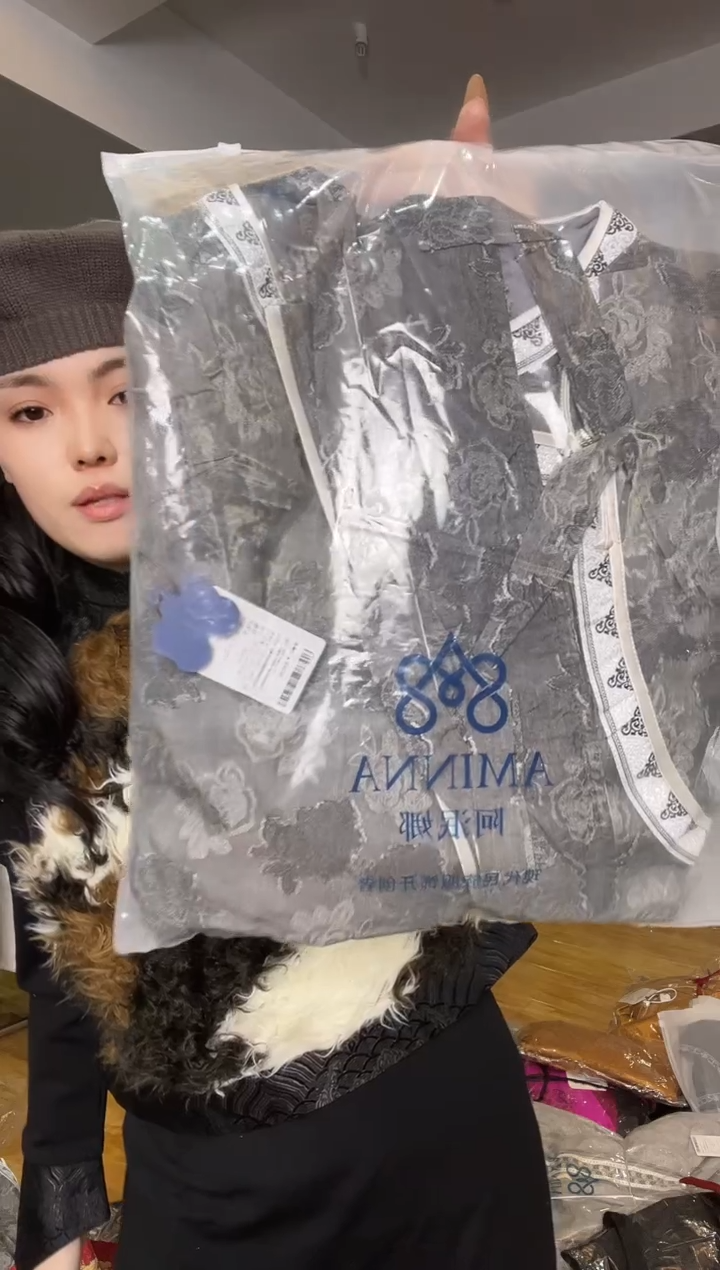 晚**你XL码      115-125斤  裙子