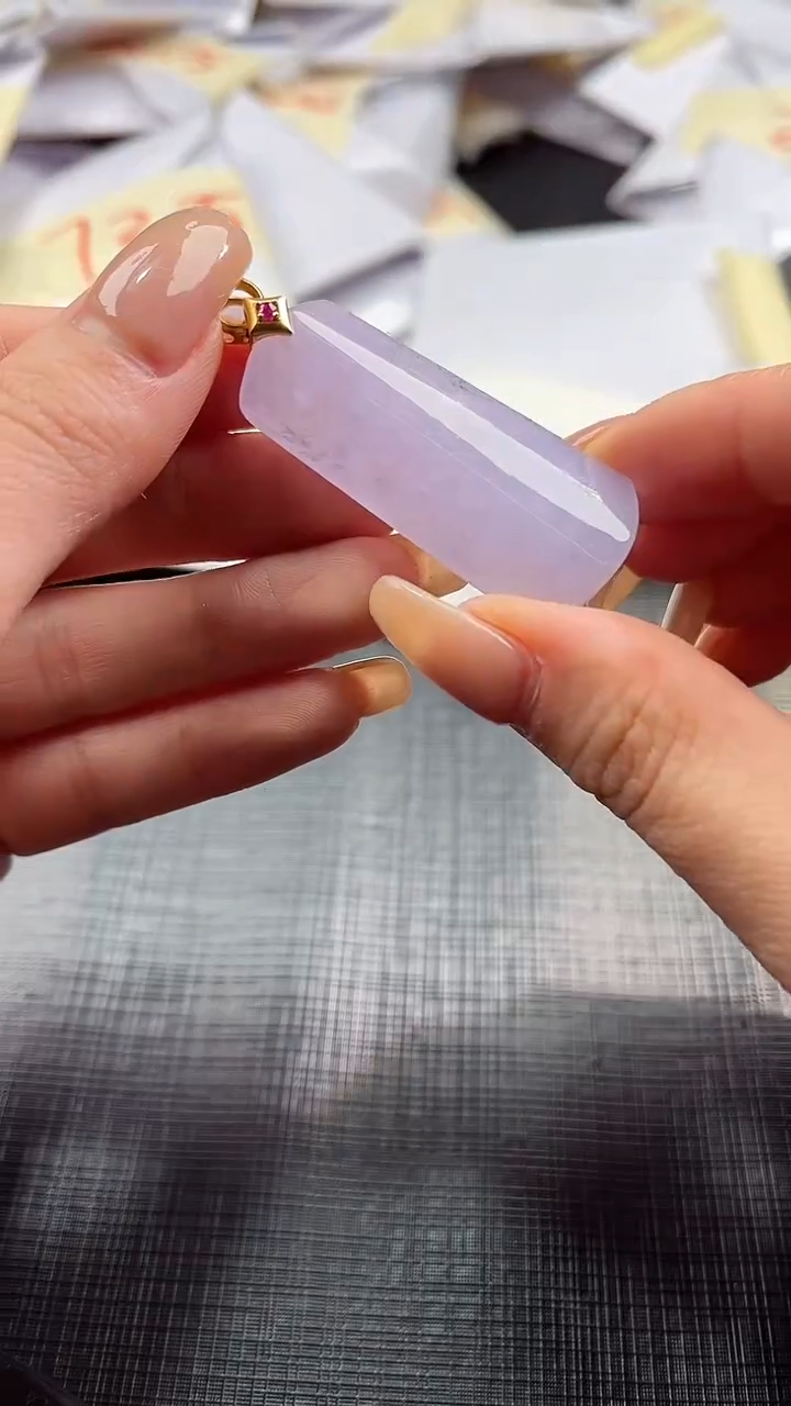 【闪购商品】翡翠颈饰18K金镶嵌100638716