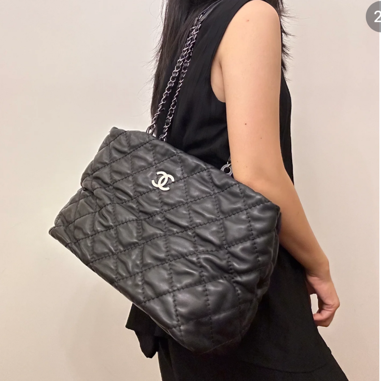 95新 Chanel/香奈儿 4260 Chanel 95新黑银外缝线泡芙托特包