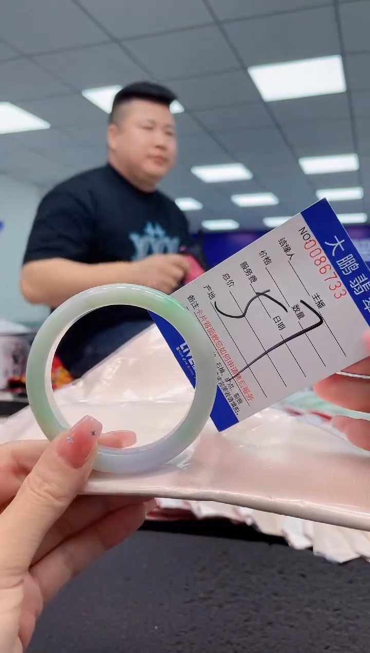 【闪购商品】翡翠手镯未镶嵌AAAAAAAAAA