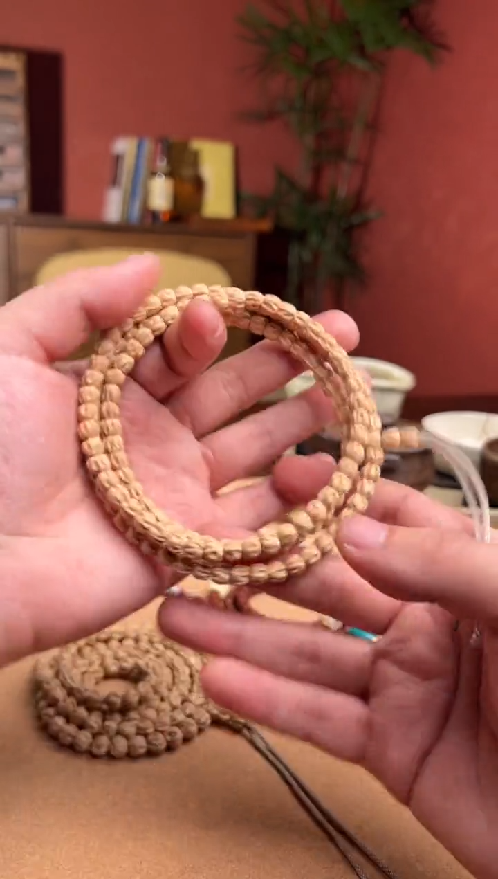 【闪购商品】柏香籽/百香籽手串020614