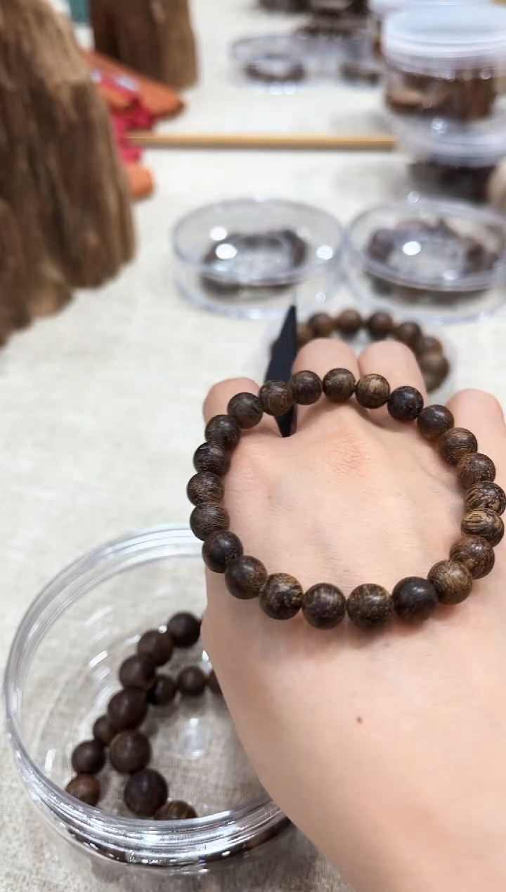 【闪购商品】沉香手串回流0.8沉水单圈