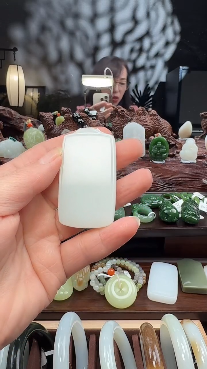 未镶嵌和田玉挂件吊坠
