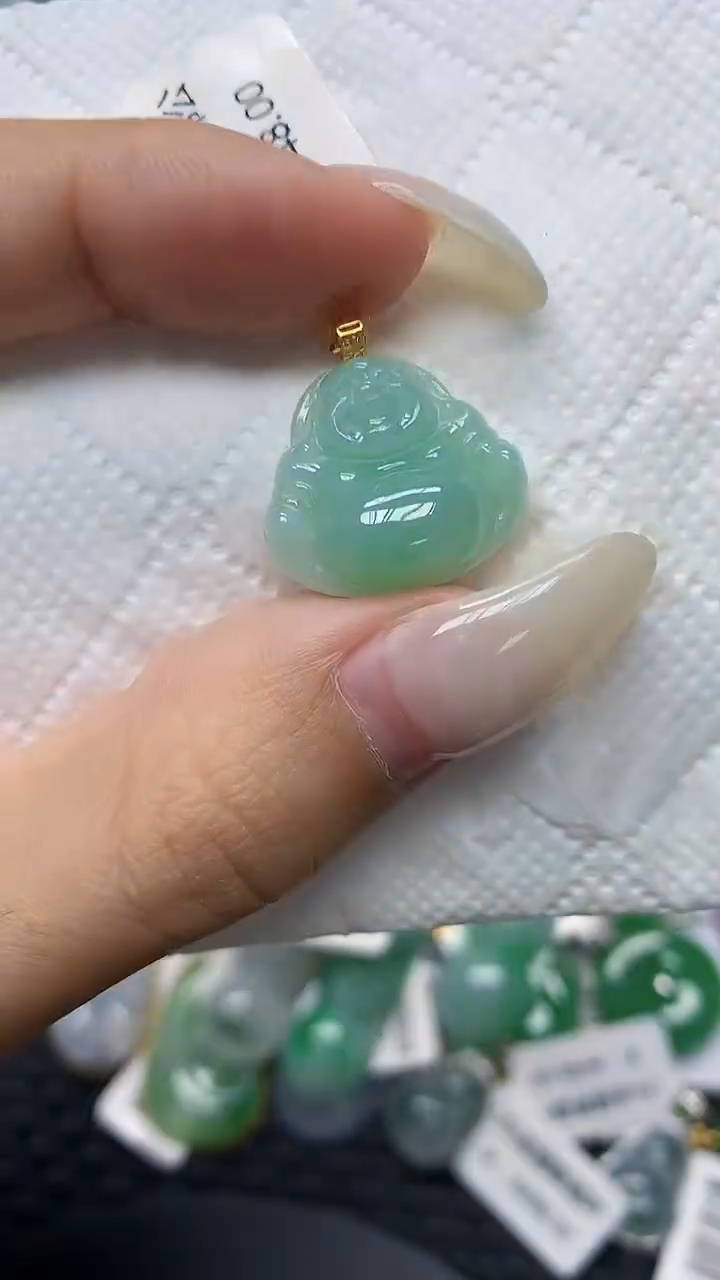 颈饰18K金镶嵌翡翠11111111111