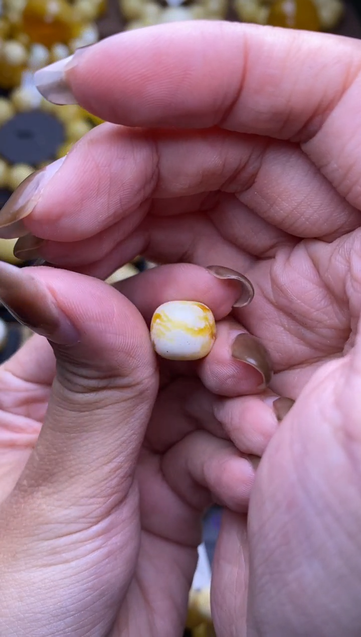 【闪购商品】琥珀裸石未镶嵌大小姐珠宝严选117