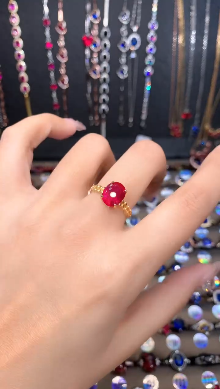 【闪购商品】红宝石戒指银S925镶嵌金色810