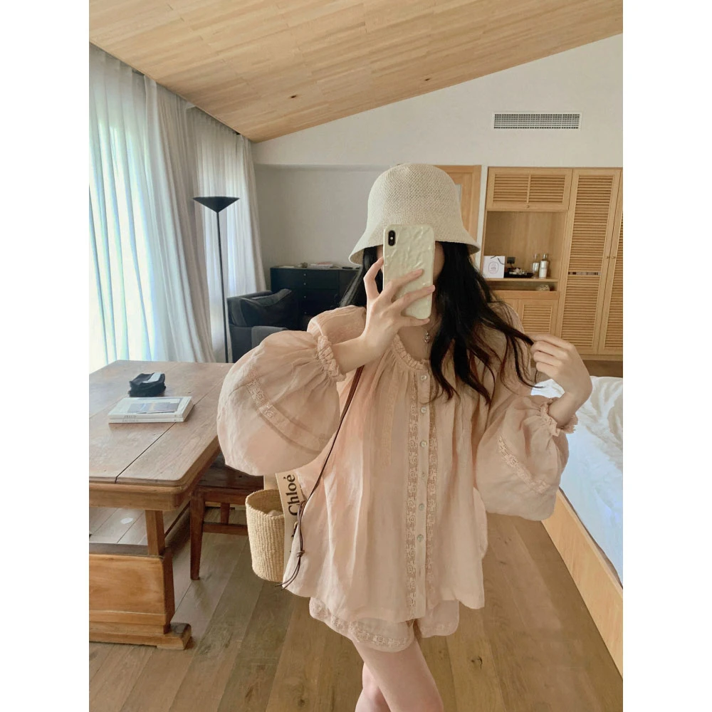 法式粉色蕾丝拼接亚麻衬衫短裤套装女娃娃衫防晒套装