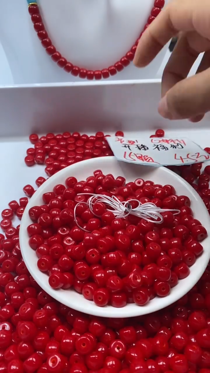 未镶嵌颈饰玛瑙/玉髓W3041-正锦红南红色老型8*6mm*15颗