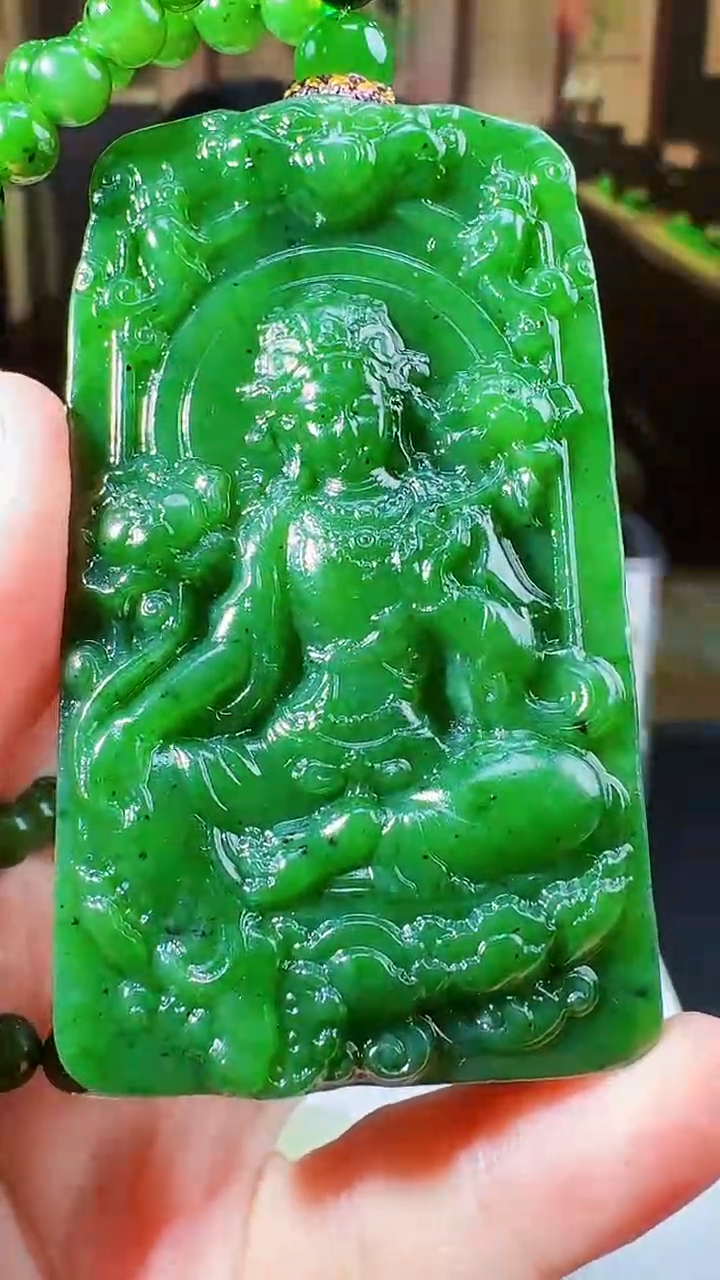 定制和田玉玉润名家天然和田玉（拍一发一）