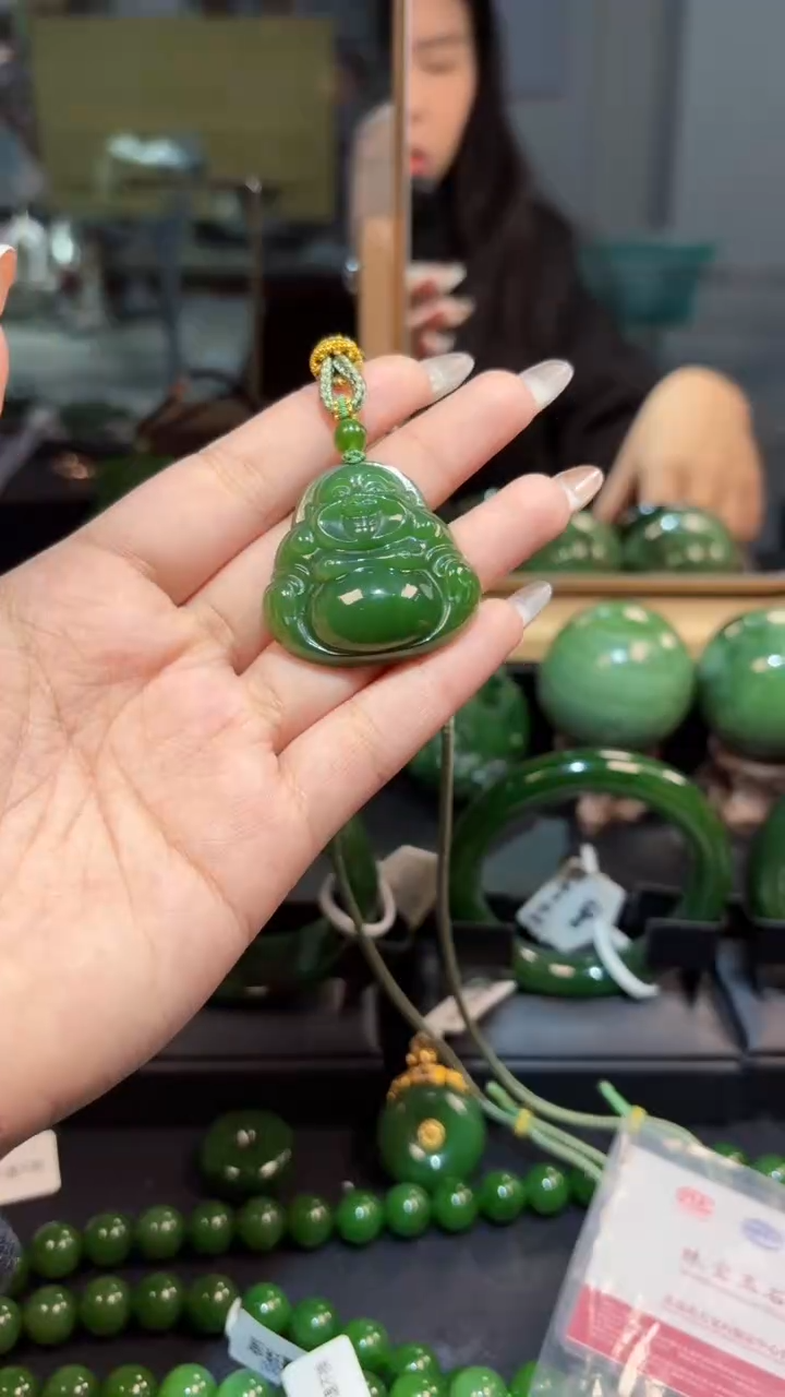 【闪购商品】和田玉（碧玉）颈饰未镶嵌1