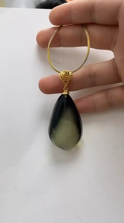 【闪购商品】琥珀裸石银S925镶嵌琥珀吊坠