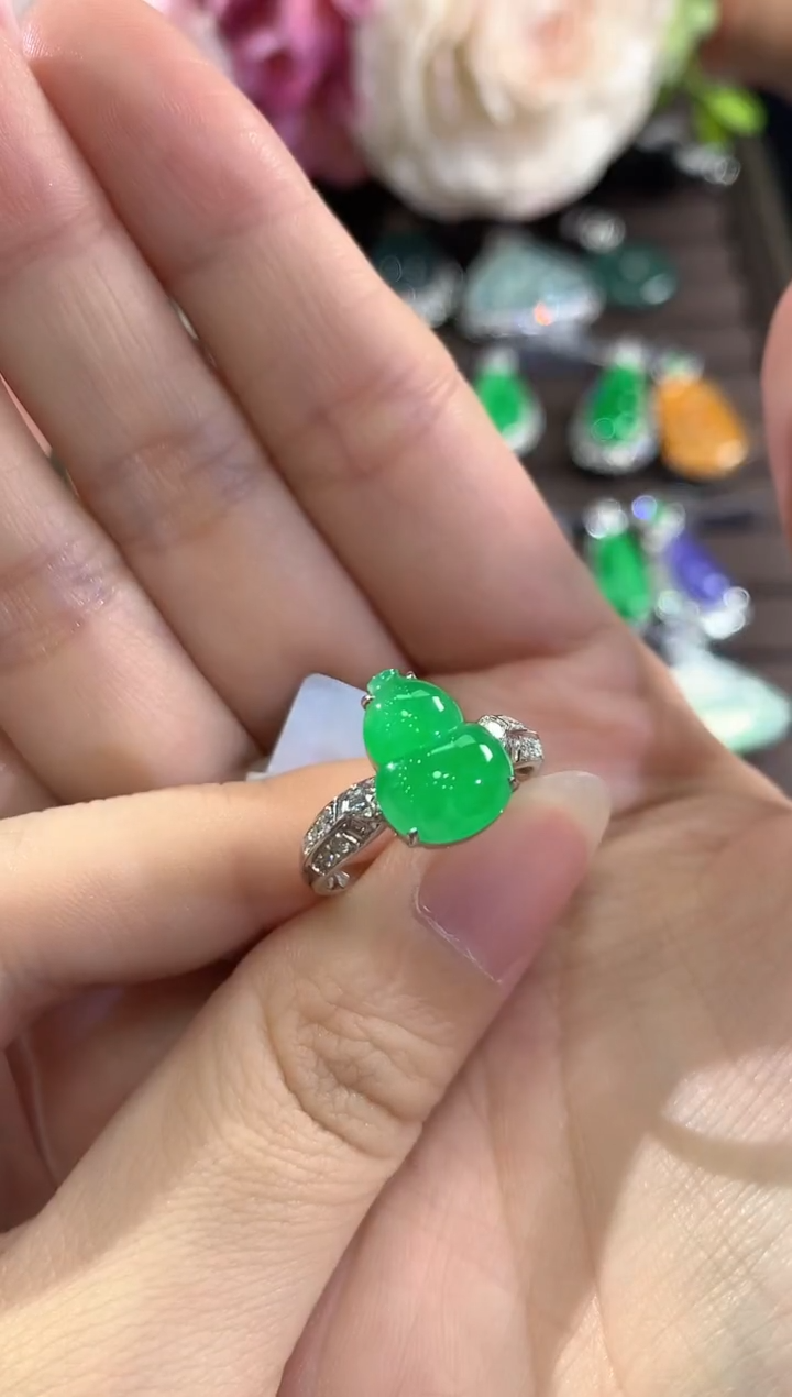 18K金镶嵌戒指翡翠c41     