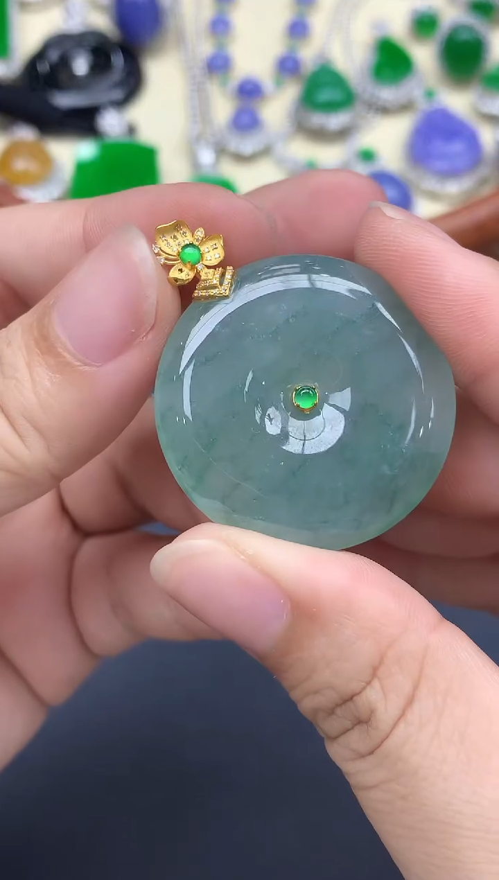 颈饰18K金镶嵌翡翠258-中国好珍宝