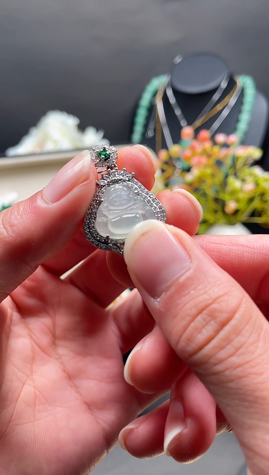 未镶嵌手镯石英质玉挂件