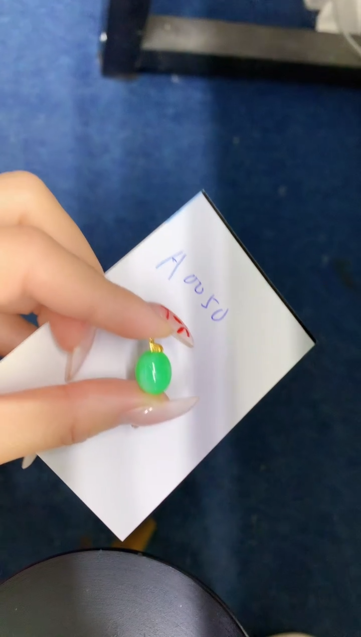 【闪购商品】翡翠颈饰18K金镶嵌000000000000